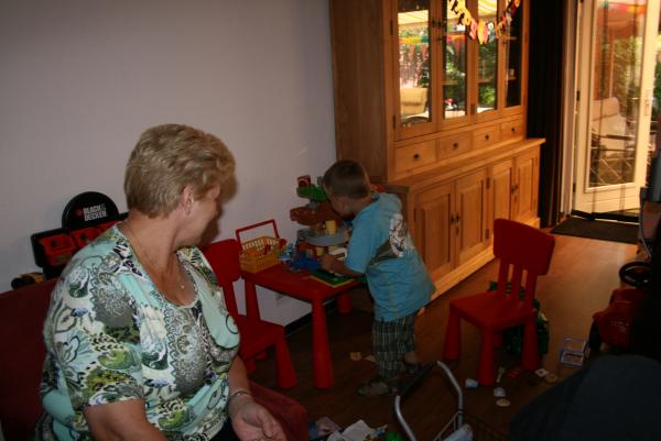 Jesse 2 jaar., geplaatst door mama Lizanne op 2007-08-18