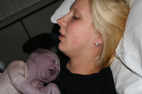 Alana net geboren., geplaatst door mama Lizanne op 2007-11-03