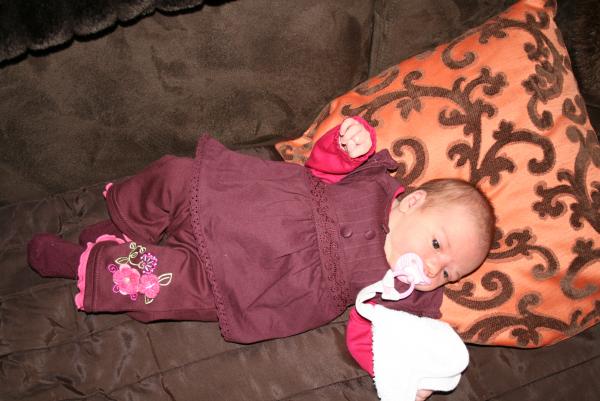 Alana 6 dagen oud., geplaatst door mama Lizanne op 2007-11-09