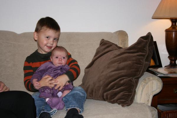 Merijn en Alana, geplaatst door mama Lizanne op 2007-12-02