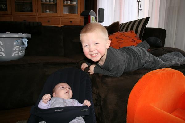 Alana en Jesse., geplaatst door mama Lizanne op 2008-01-07