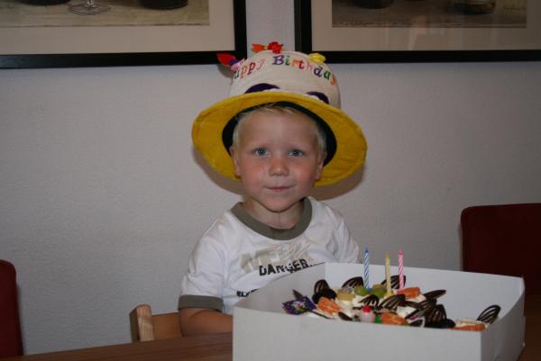Jesse 3 jaar!, geplaatst door mama Lizanne op 2008-08-26