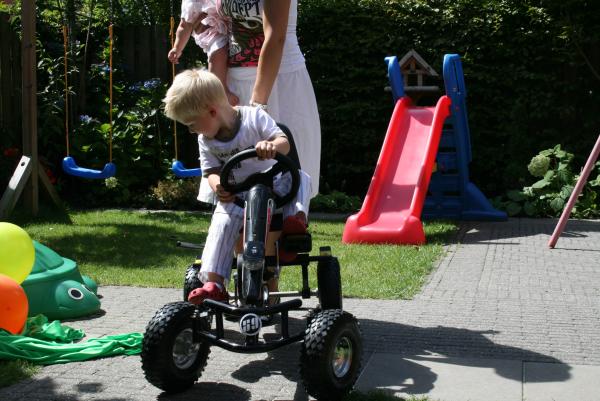 Jesse 3 jaar!, geplaatst door mama Lizanne op 2008-08-26