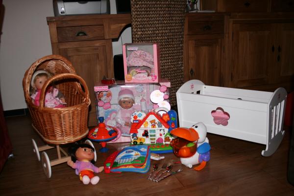 Alana 1 jaar!, geplaatst door mama Lizanne op 2008-11-11