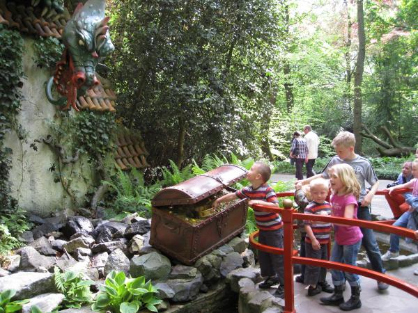 In de efteling!, geplaatst door mama Lizanne op 2009-05-25