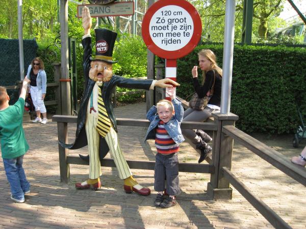 In de efteling!, geplaatst door mama Lizanne op 2009-05-25