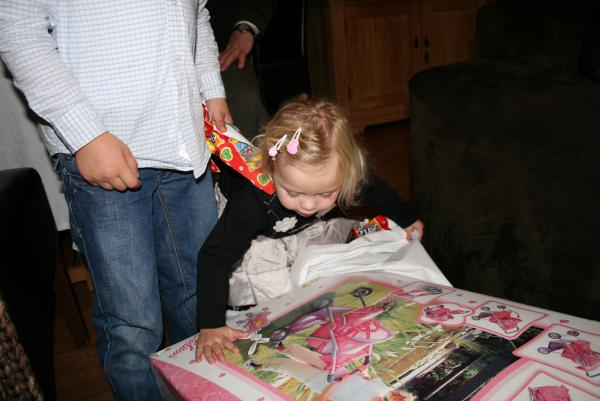 Alana 2 jaar!, geplaatst door mama Lizanne op 2009-11-02