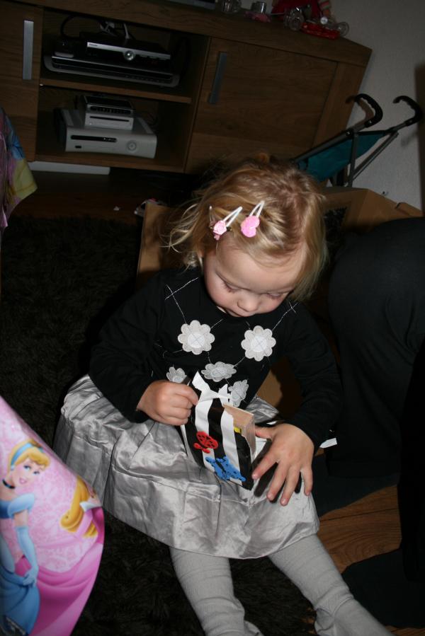 Alana 2 jaar!, geplaatst door mama Lizanne op 2009-11-02