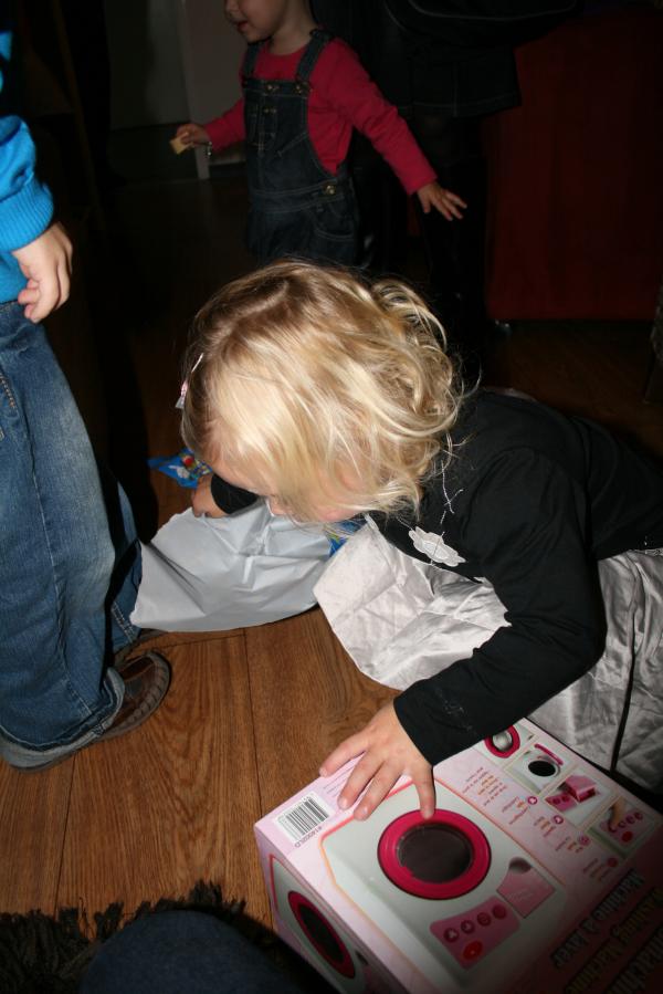 Alana 2 jaar!, geplaatst door mama Lizanne op 2009-11-02