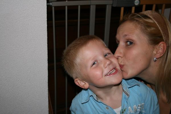 Alana 2 jaar!, geplaatst door mama Lizanne op 2009-11-02