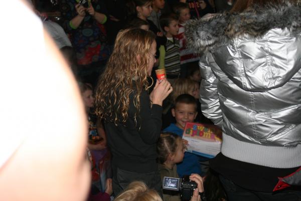 Merijn afzwemmen voor diploma A, geplaatst door mama Lizanne op 2009-12-23