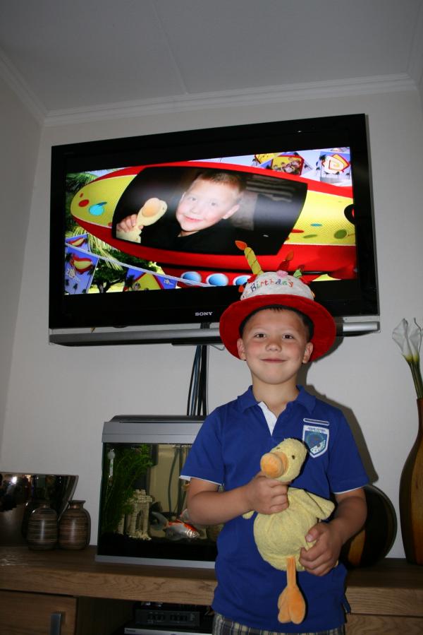 Merijn 6 jaar!, geplaatst door mama Lizanne op 2010-06-02