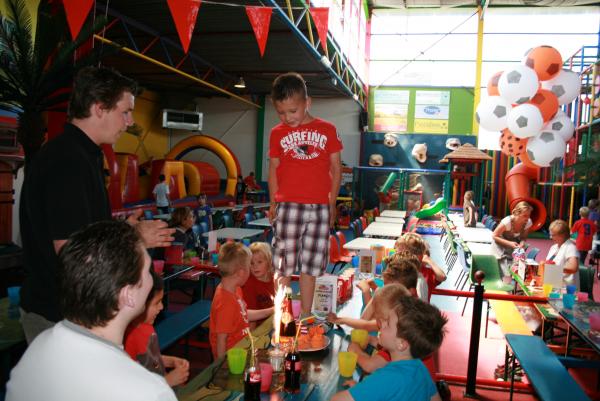 Merijn kinderfeestje!, geplaatst door mama Lizanne op 2010-06-02
