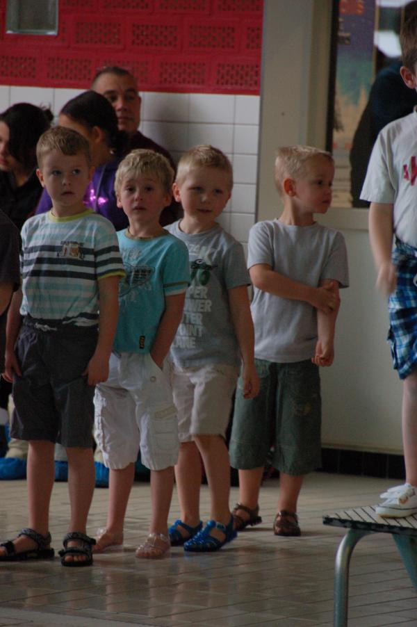 Jesse afzwemmen diploma A, geplaatst door mama Lizanne op 2011-01-09