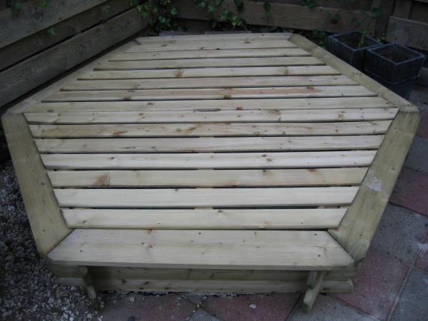 Merijn zijn kado van pappa en mamma., geplaatst door mama Lizanne op 2005-05-30