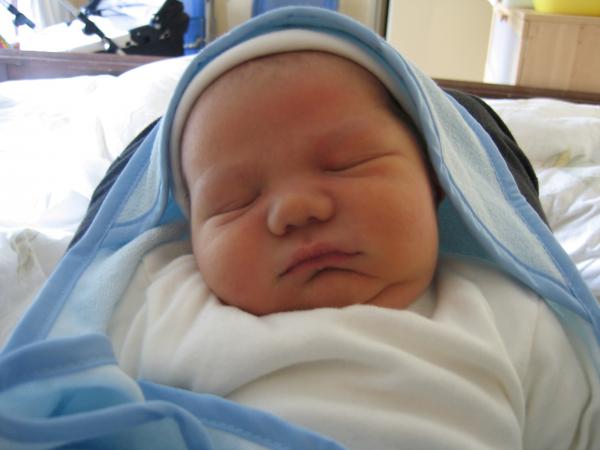 Merijn slapend 4, geplaatst door papa Boudewijn op 2004-06-04