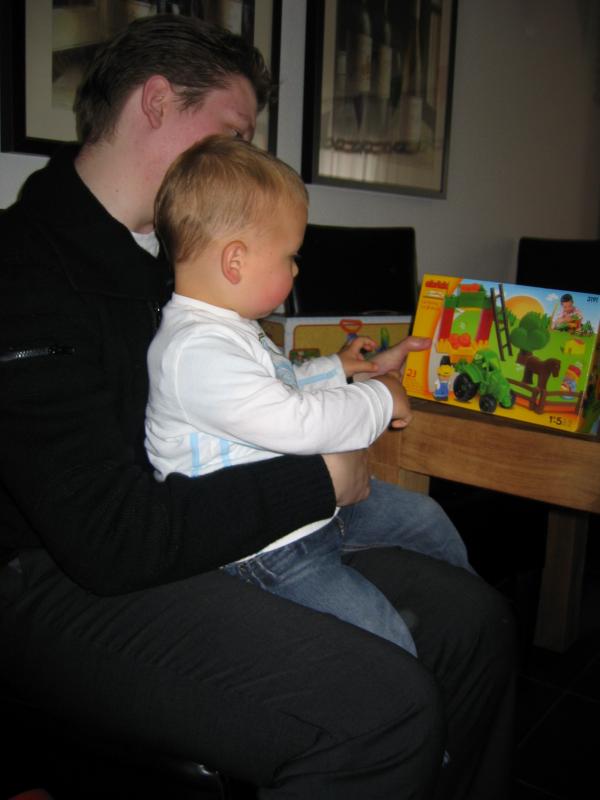 Merijn zijn 2e verjaardag!, geplaatst door mama Lizanne op 2006-05-29