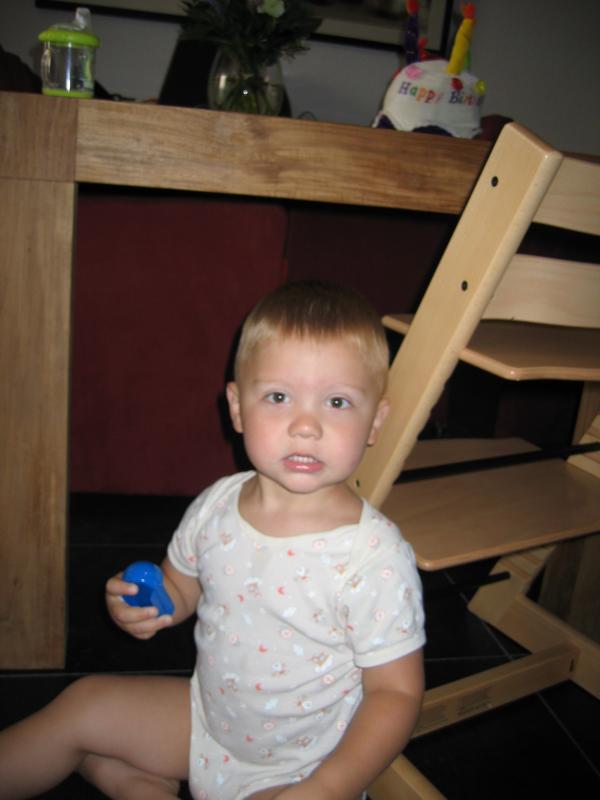 Jesse 1 jaar., geplaatst door mama Lizanne op 2006-08-11
