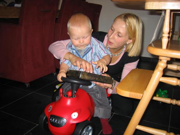 Jesse 1 jaar., geplaatst door mama Lizanne op 2006-08-11