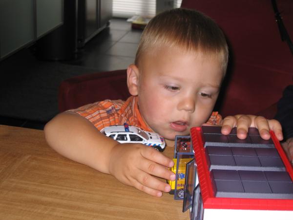 Jesse 1 jaar., geplaatst door mama Lizanne op 2006-08-11