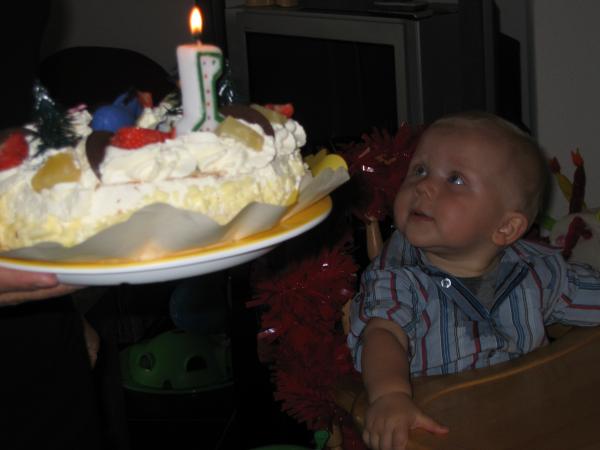 Jesse 1 jaar., geplaatst door mama Lizanne op 2006-08-19