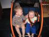 Merijn en Jesse in de fietskar., geplaatst door mama Lizanne op 2006-05-17