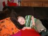 Jesse gaat even lekker op de bank liggen., geplaatst door mama Lizanne op 2007-05-25